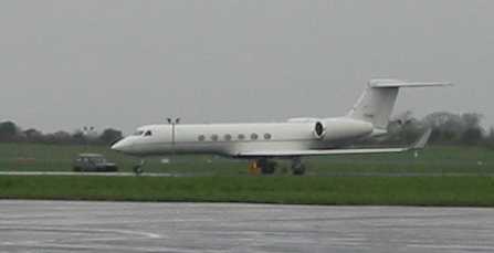 Irish army guarding CIA at Shannon 21 April 2006