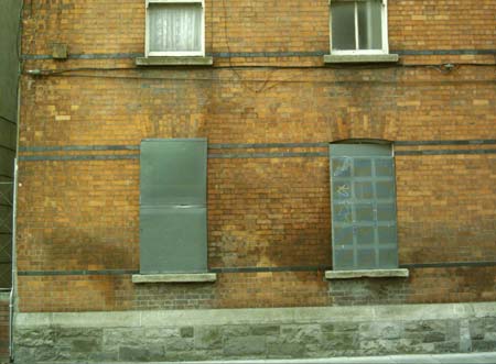 Ellis Court (Benburb Street)