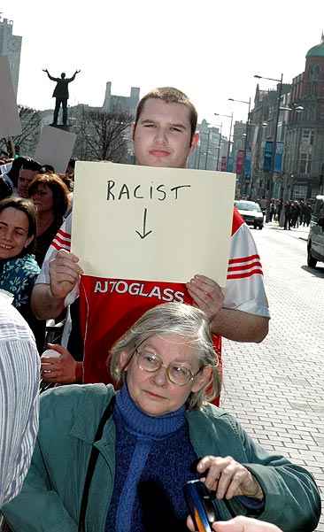 1460_0___30_0_0_0_0_0_dsc_4138rarapril205racist.jpg