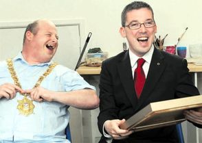 (Belfast Mayor Niall O'Donnghaile at Art Ability)