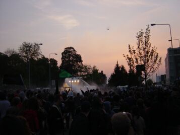 Water Canon in use for the 1st time in Ireland