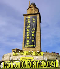 Greenpeace at the Hercules Tower at Galiza