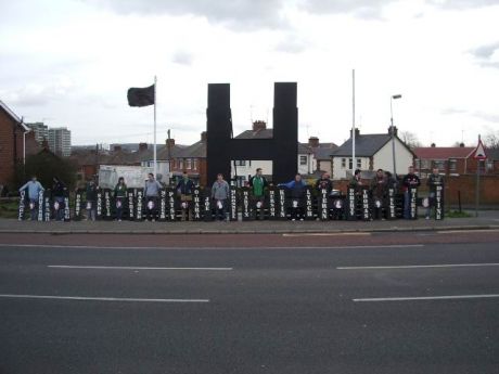 gra Shinn Fin activists proudly hold Hungerstrike placards