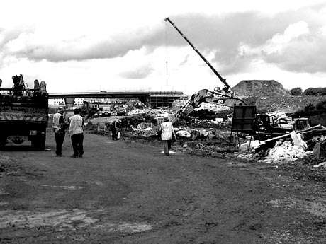 JCB's and Bulldozers plow through archeo dig where massacre took place in 1642