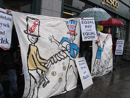 Protest in solidarity with sacked Polish Tesco workers at Tescos Baggot st