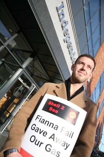 Labour Youth raising the issue outside  Independant Newspapers Head Office