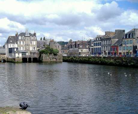 Landerneau, Brittany (c) Western Writers' Centre