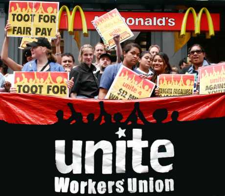 Mc Donalds workers strike in NZ- Irish organiser rallies support