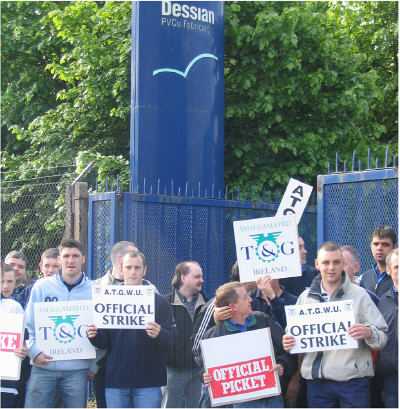 Dessian workers picket line