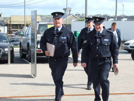 Sgt. Dermot Butler MY28 with other Garda.