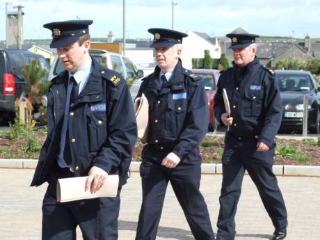 Garda Gary Walsh MY175, Garda Gerry Luby MY166 & Sgt James Gill MY23. 