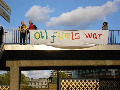 Message on the overpass outside Shell HQ