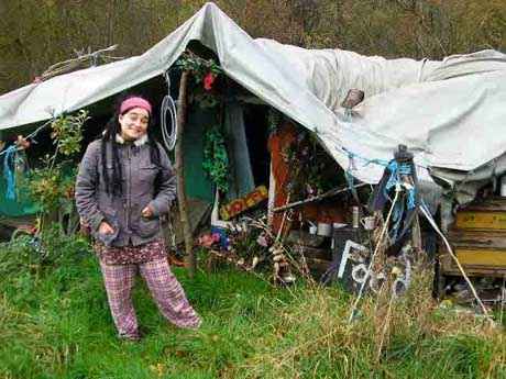 Tracey at Nine Ladies, almost a 'perfect homes' exhibition for protest campers.