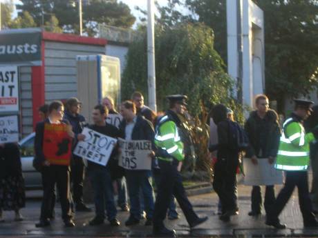 the garda do a good job of clearing the protestors